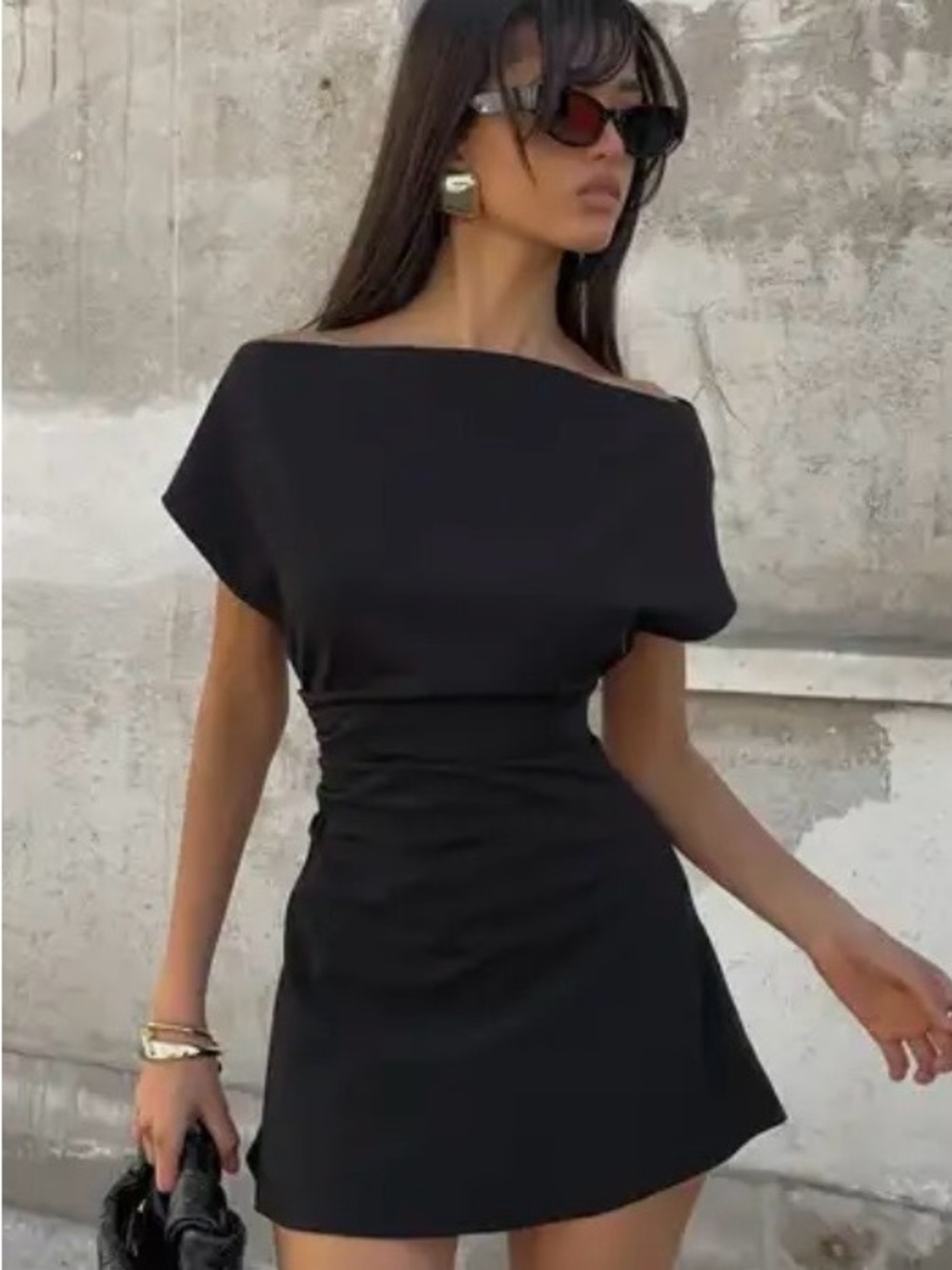 Elegant Off-Shoulder Black Mini Dress